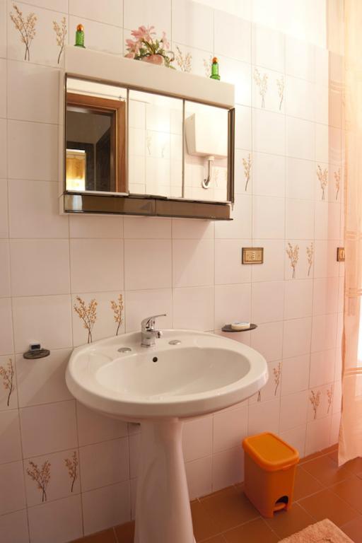 Armonia Hotel Trapani Værelse billede